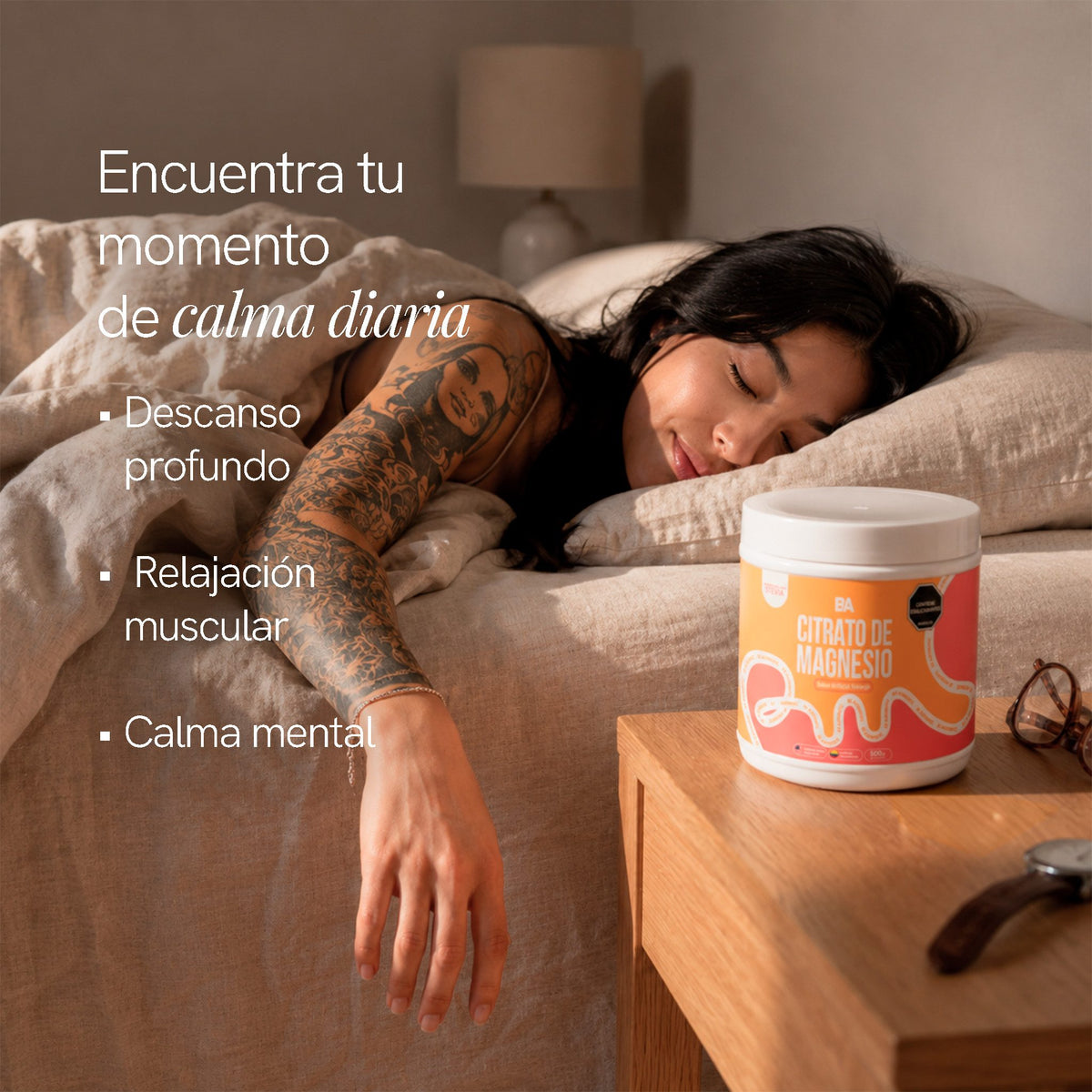 Mujer con el Citrato de Magnesio de BioAdvance; ayuda a mantener tu descanso y tu relajación muscular.